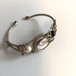 Handmade Spanish wire and shell bracelet
